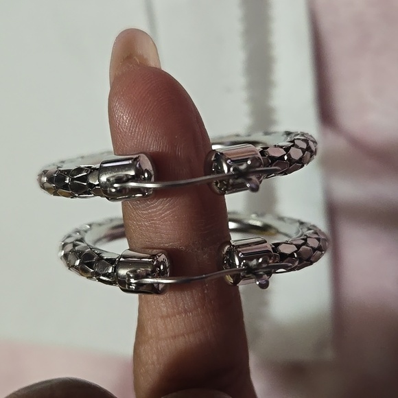 Stamped Elegant Stainless Steel Silver Hoop Earrings - Picture 3 of 5